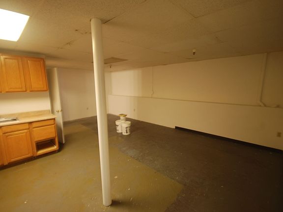 3rd image of 51 Boardman Pl #B
