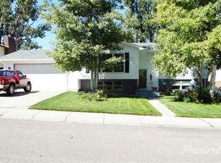 1400 Linda Vista Dr, Casper, WY 82609