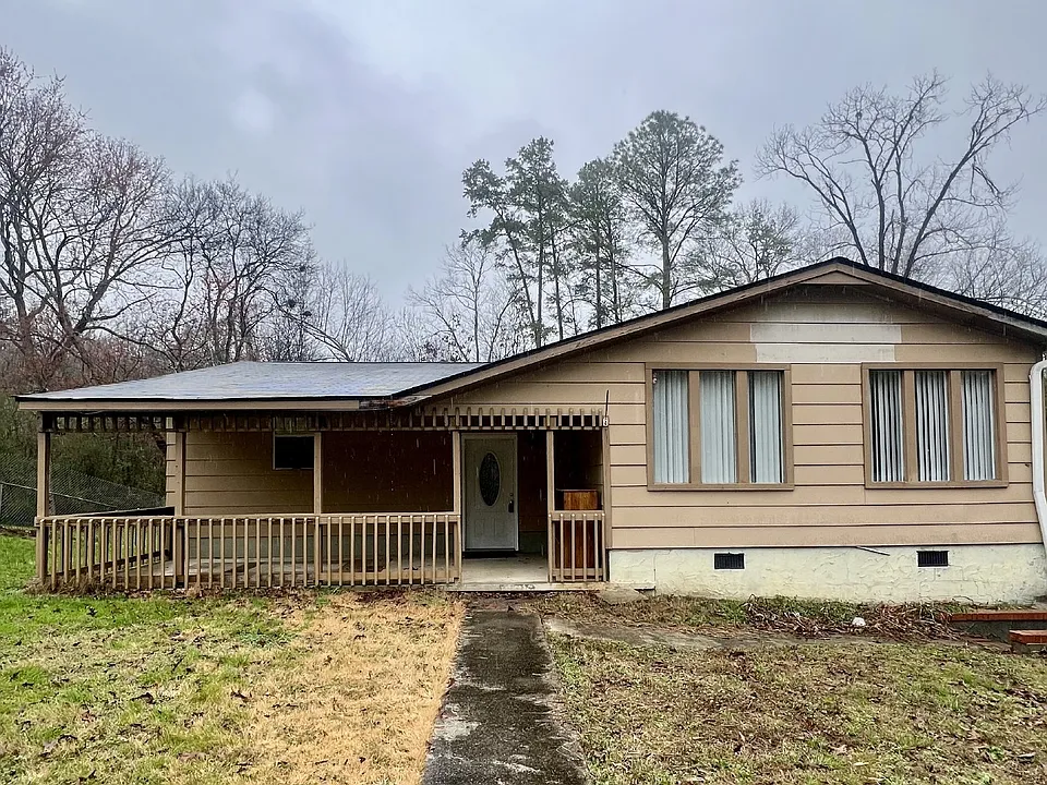 124 Donna Ln