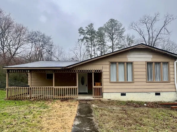 124 Donna Ln, Rossville, GA 30741