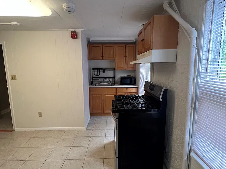 418 Christian Herald Rd #1 — Photo 6