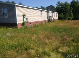 101 Pine Cliff Rd, Havelock, NC 28532