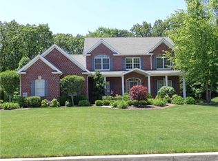 1947 Pierce Bluffs Dr, Hermitage, PA