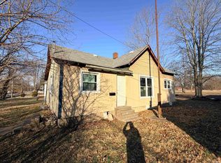 353 N Park Ave, Jasonville, IN