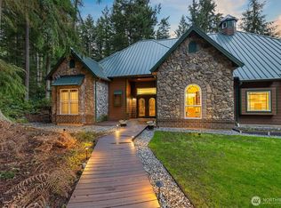 1059 Evergreen Ln, Freeland, WA