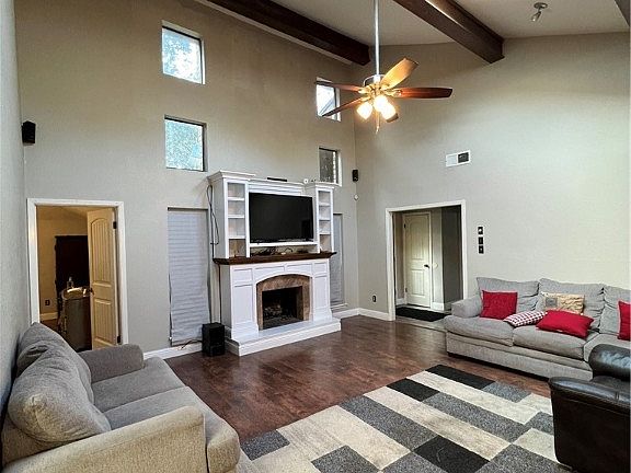 4th image of 2406 Indian Wells Court