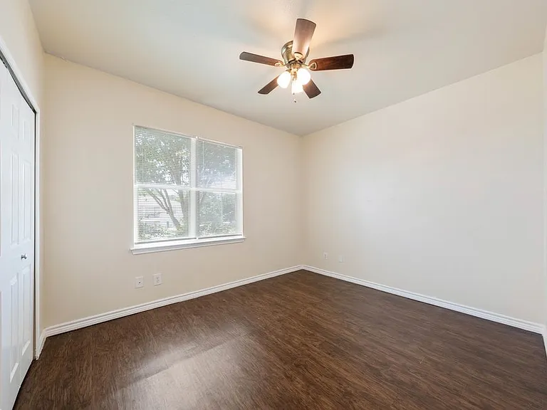 518 Dukeway Dr #1 — Photo 17