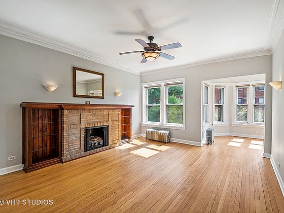 4th image of 1262 W Pratt Blvd APT 3