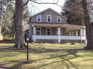 57 Mill Rd, West Rush, NY 14543