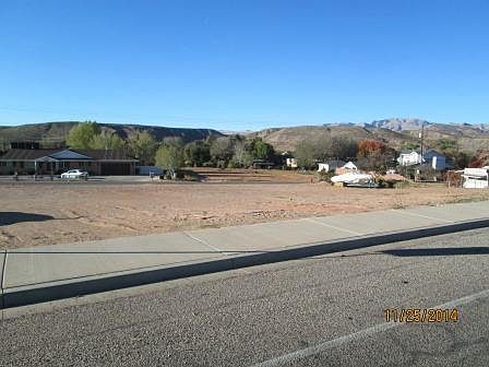 2nd image of 2428 Arrowhead Trl