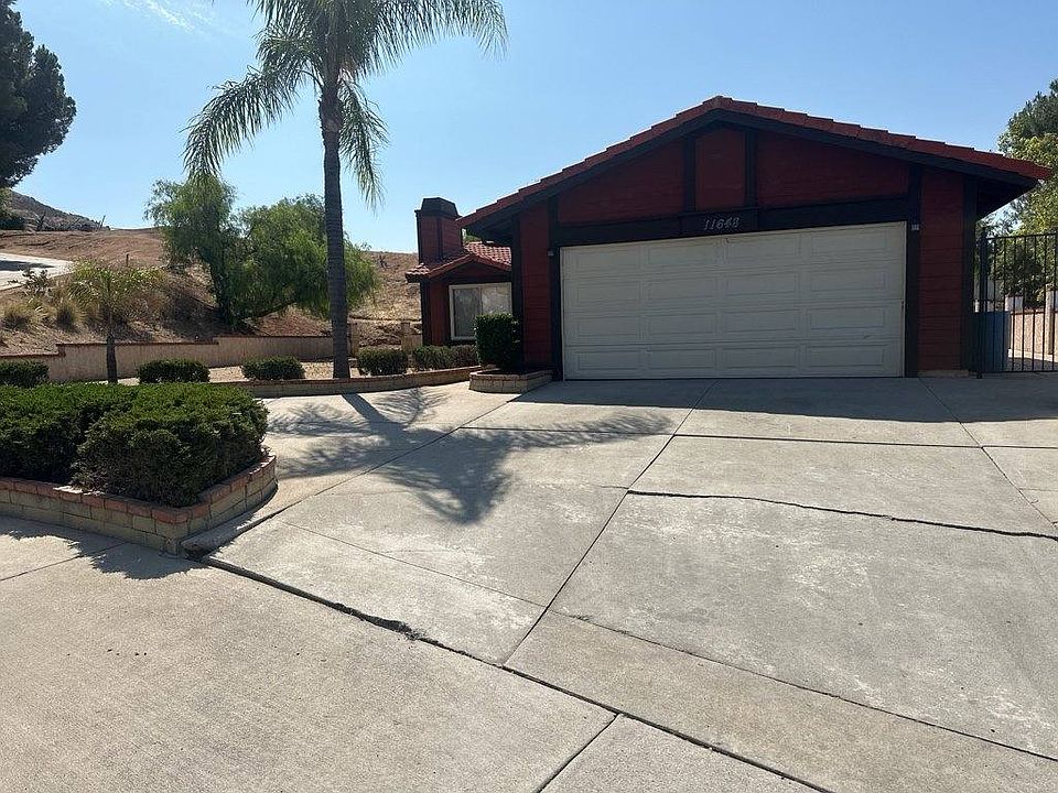 1st image of 11648 Black Hawk Ln