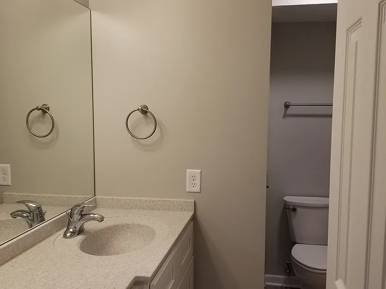 4811 Chicago St — Photo 11