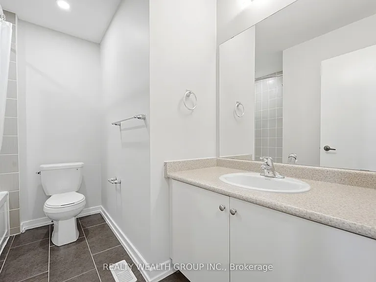112 Golden Springs Dr — Photo 19
