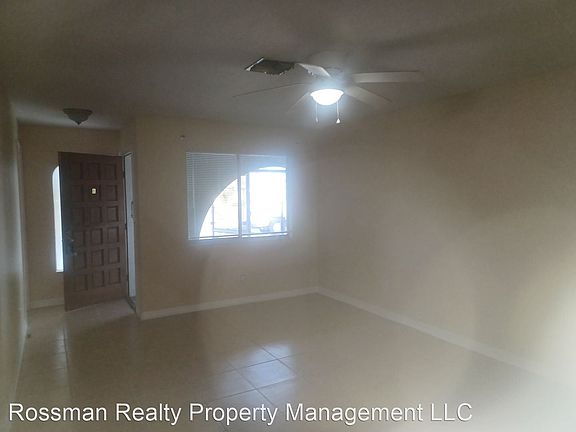 4th image of 1239 SE 23rd Pl #2