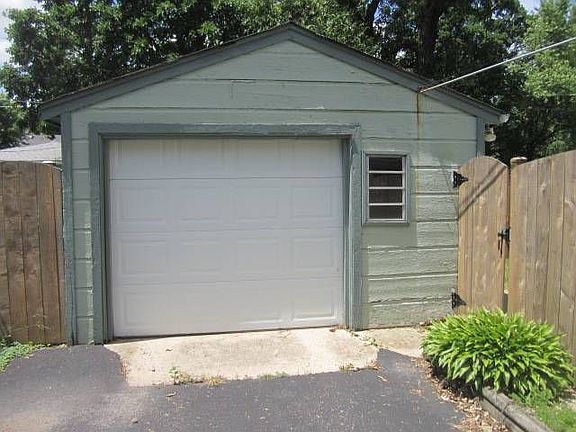 4th image of 1230 Landon Ave