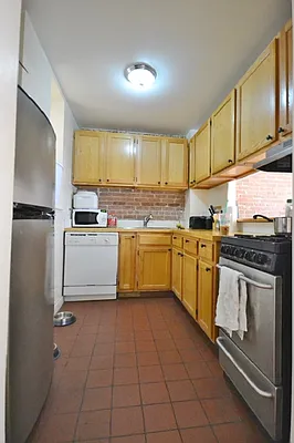 Rented by GPS Realty NYC | media 12