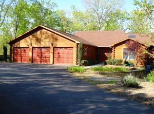132 Laurel Ridge Dr, Statesville, NC 28677
