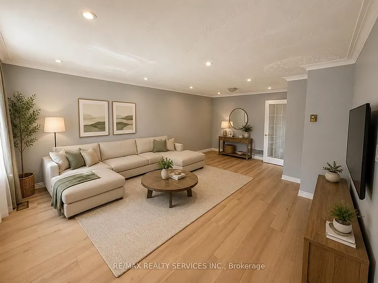 70 Prouse Dr #UPPER — Photo 6