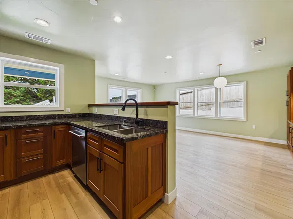 1650 Allard Ave, Eureka, CA 95503