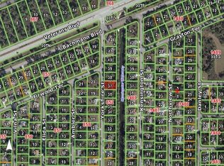 240 Yorkshire St, Port Charlotte, FL 33954