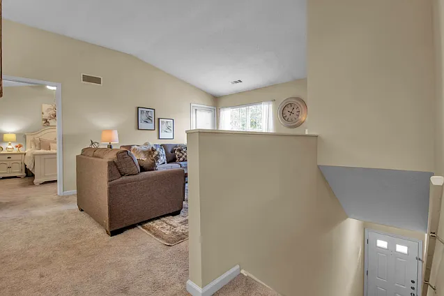 Private Entry & Vaulted Ceilings