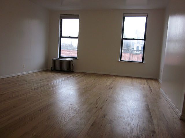 1st image of 212 Meserole St APT 7A