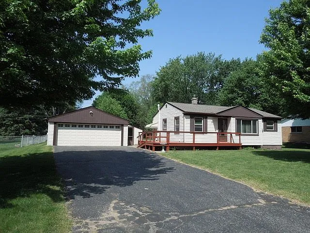 75 Texas Ave photo 1