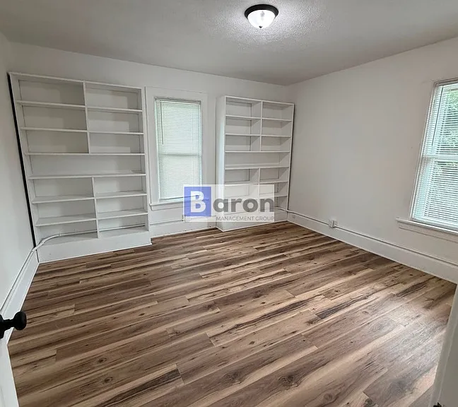 1145 Portage Ave — Photo 1