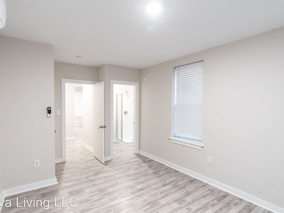 1st image of 756 E Madison St Floor 2