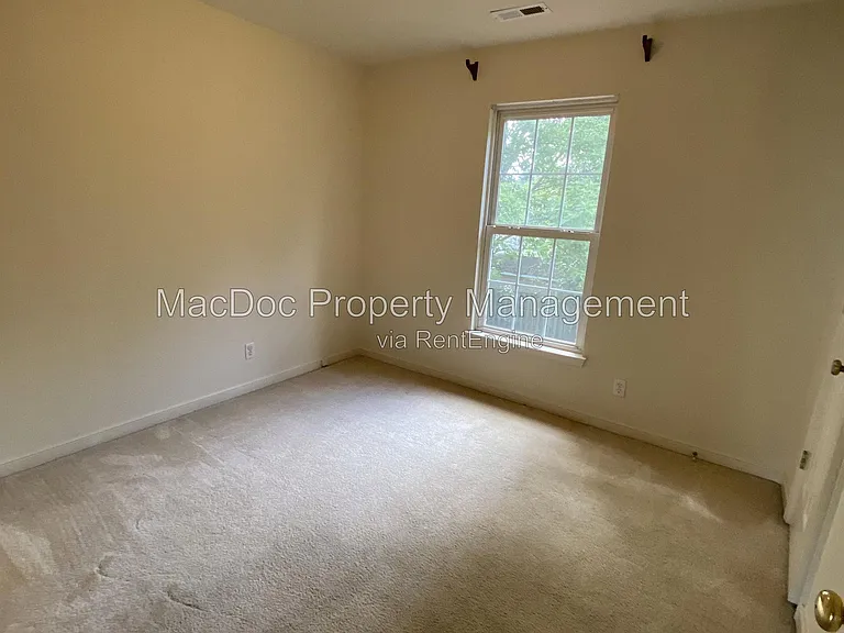 9 Brown Cir — Photo 24
