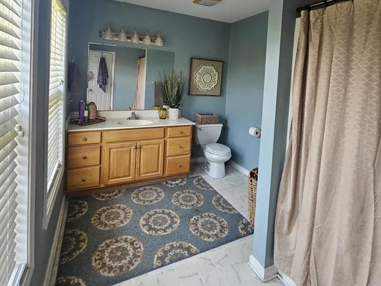 113 Lakeside Dr — Photo 7