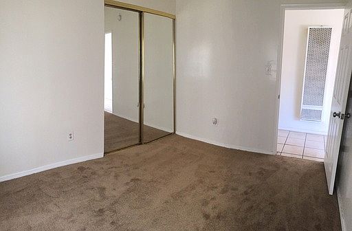 3rd image of 3702 1/4 W Imperial Hwy