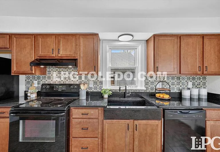 5831 Gany Mede Dr — Photo 11