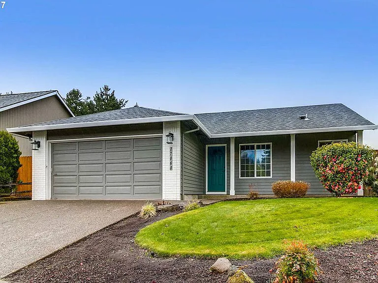 17068 SW Lynnly Way — Photo 1