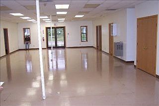 4th image of 300 N River St