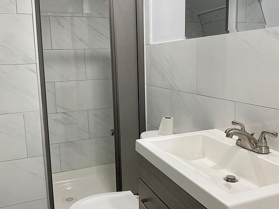 5th image of 214 Tecumseh Ave #3
