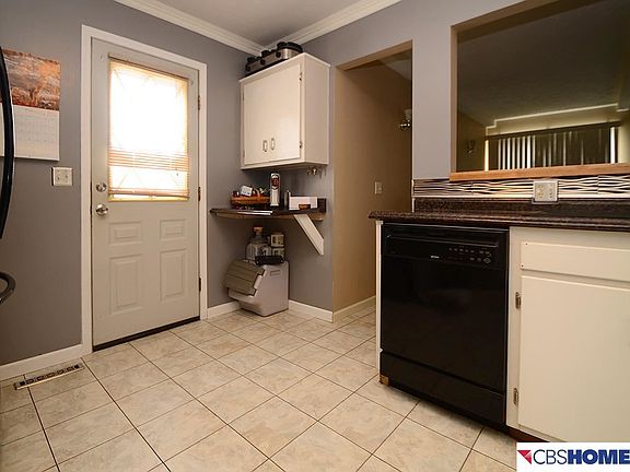 5th image of 7209 S 21st Ave