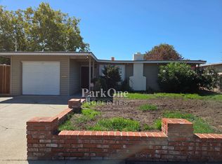 2068 Highland Dr, Concord, CA 94520