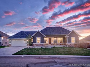 7702 Hawthorne Dr, Cheyenne, WY 82009