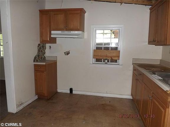 5th image of 20 Spruce St
