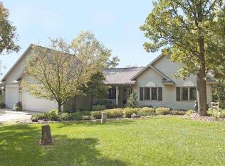 W5615 W Shore Dr, Elkhorn, WI 53121