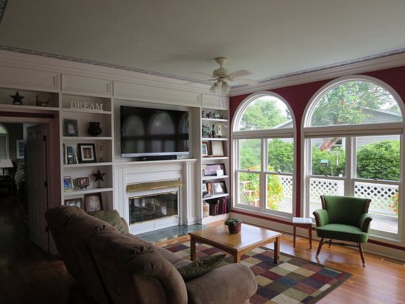 3rd image of 1301 E Patterson St