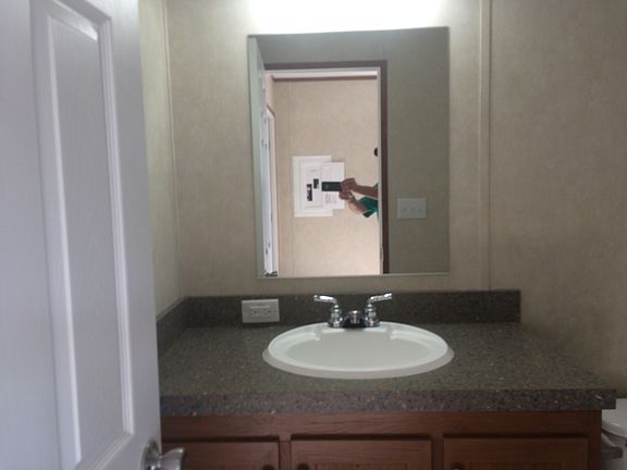 5th image of 1156 Park St Trlr 7