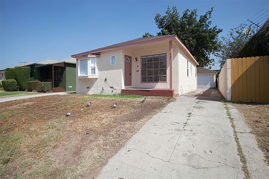 4th image of 367 E 115th St