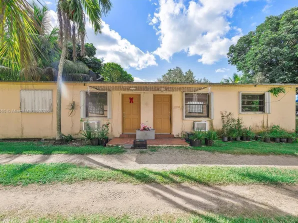 22950 SW 156th Ave, Miami, FL 33170