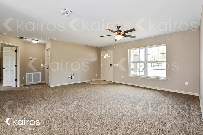 13691 SW 43rd Cir — Photo 3