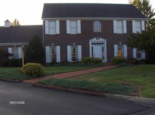 810 Quail Ridge Ct, Elizabethton, TN 37643