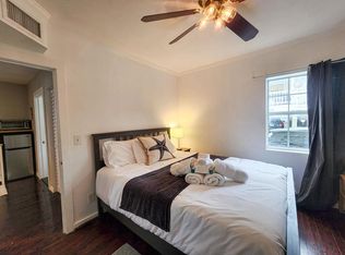 (Undisclosed Address), Saint Petersburg, FL 33706