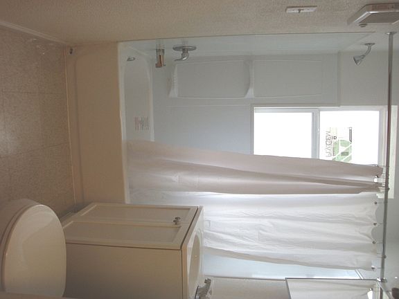 2nd image of 4215 Lawn Ave APT 2N