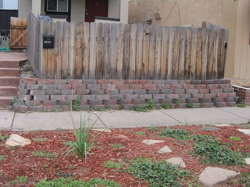 1st image of 2912 N Columbine St